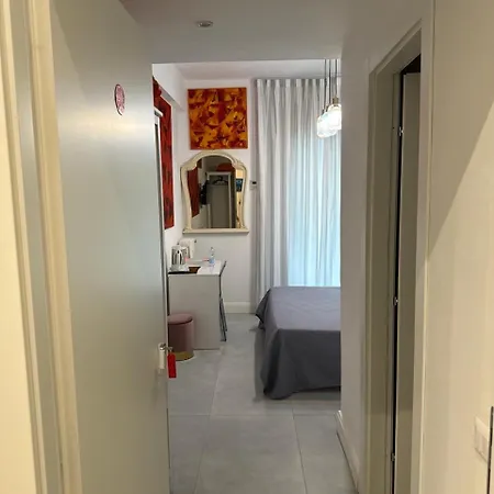 Mata Vatican בית הארחה רומא
